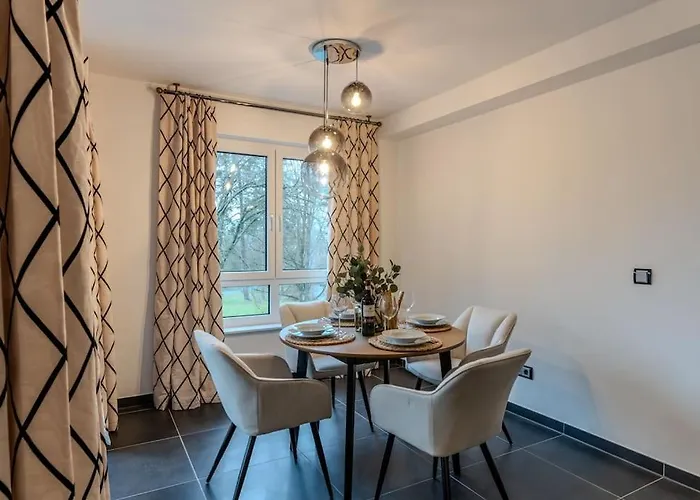 아파트 Luxus Am Park Altstadt-barrierefrei-parkplatz 베츨러