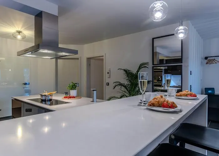 Luxus Am Park Altstadt-barrierefrei-parkplatz 아파트